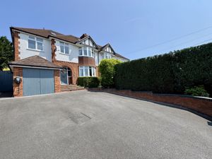 Photo 1- click for photo gallery